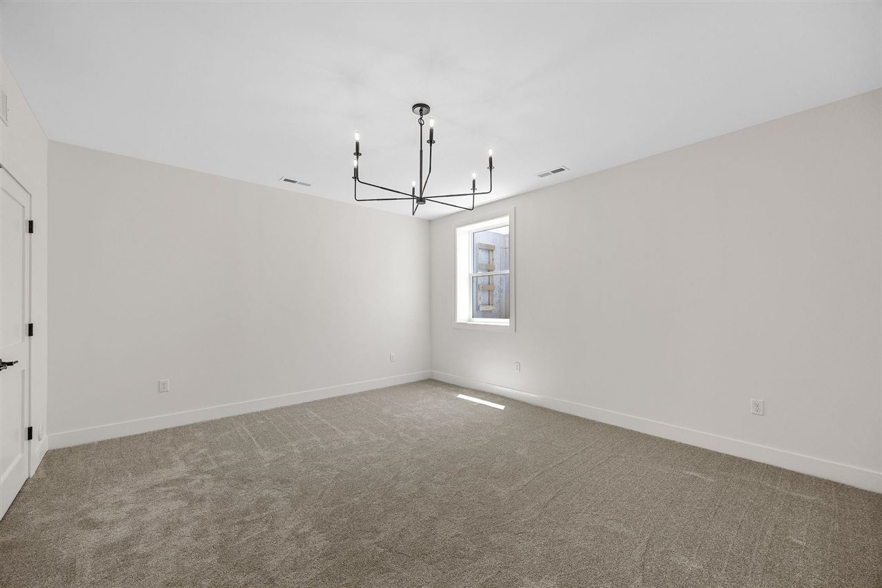 3002 Tommy Lane Coralville IA 52241