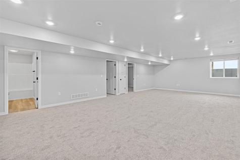 2045 Suttner Drive North Liberty IA 52317