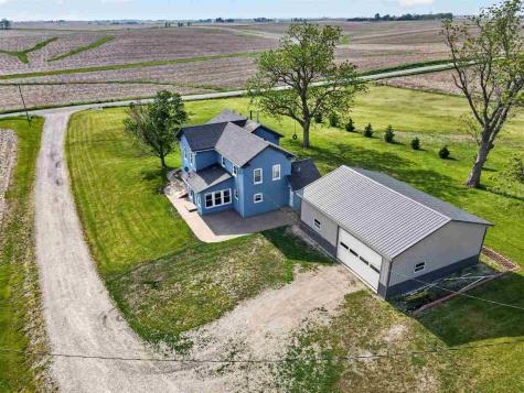 1463 Birkett Avenue West Liberty IA 52776