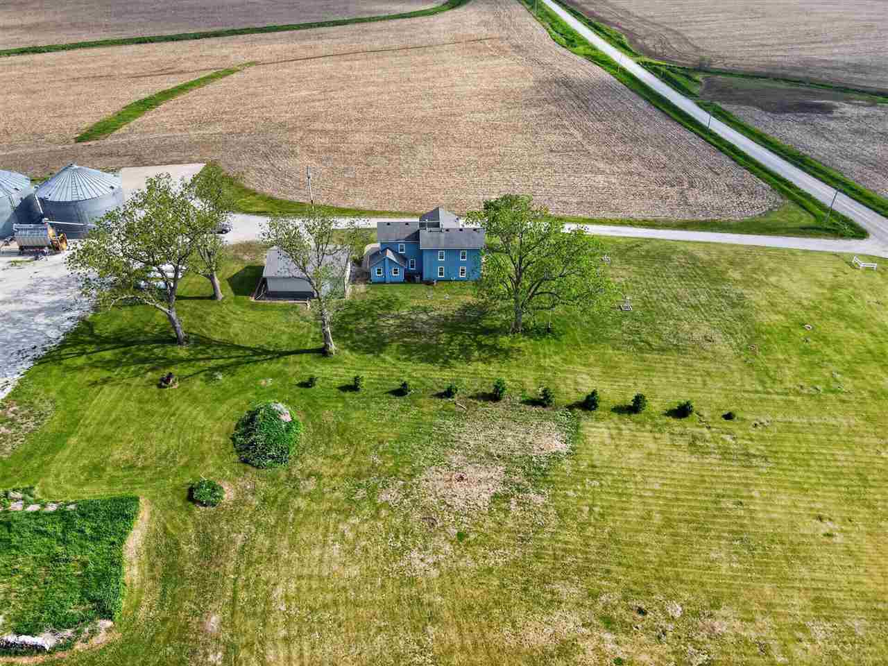 1463 Birkett Avenue West Liberty IA 52776