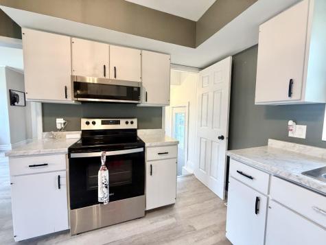203 E Walnut Street Williamsburg IA 52361