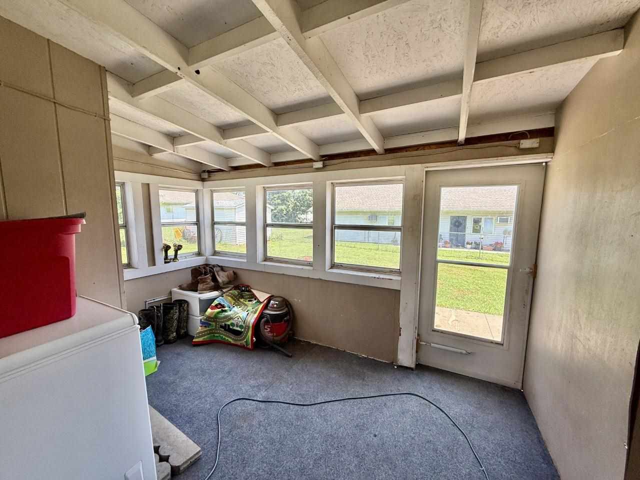 203 E Walnut Street Williamsburg IA 52361