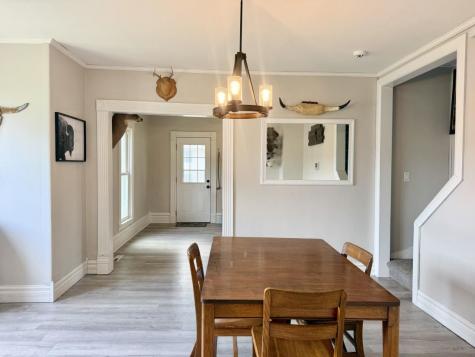 203 E Walnut Street Williamsburg IA 52361