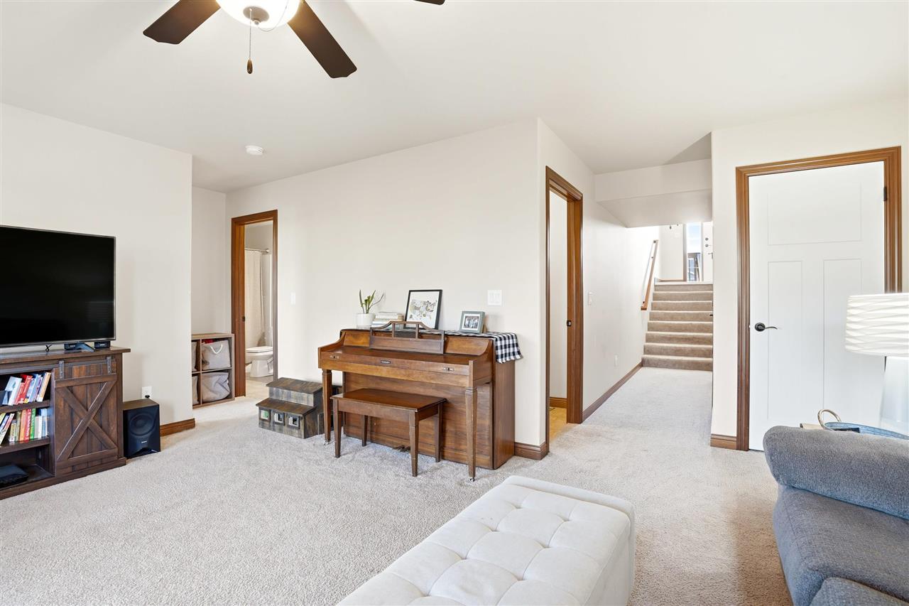 1336 Twin Leaf Avenue Tiffin IA 52340