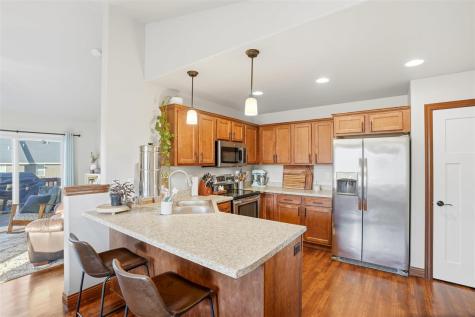1336 Twin Leaf Avenue Tiffin IA 52340