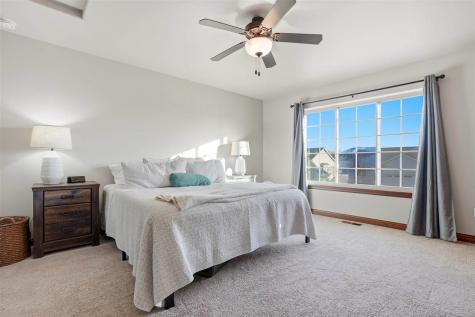 1336 Twin Leaf Avenue Tiffin IA 52340