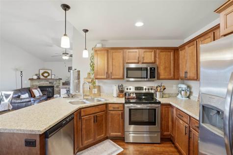 1336 Twin Leaf Avenue Tiffin IA 52340