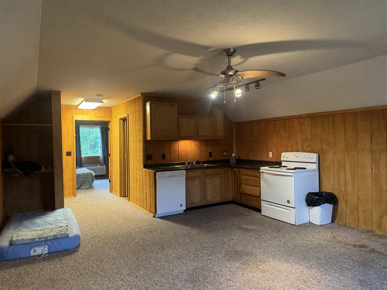 1437 Swanson Street Ottumwa IA 52501