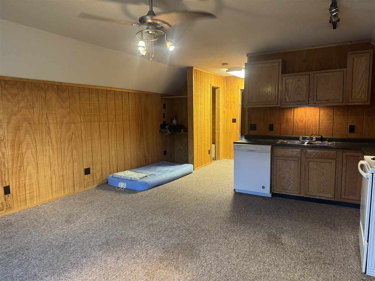 1437 Swanson Street Ottumwa IA 52501