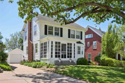1925 2nd Avenue SE Cedar Rapids IA 52403