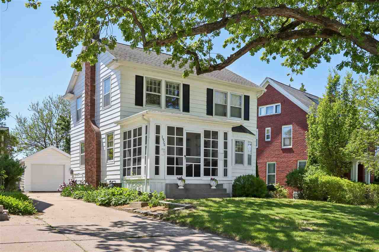 1925 2nd Avenue SE Cedar Rapids IA 52403