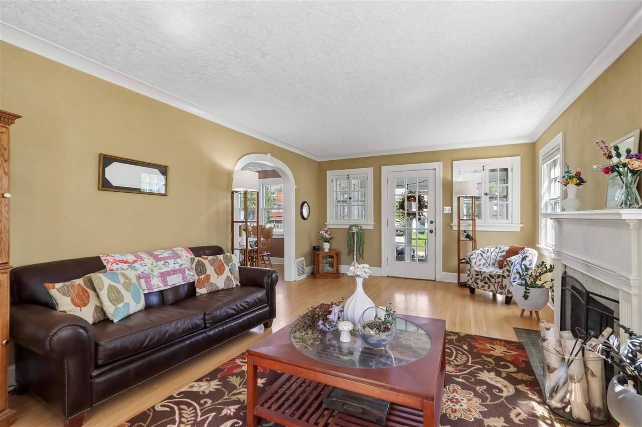 1925 2nd Avenue SE Cedar Rapids IA 52403