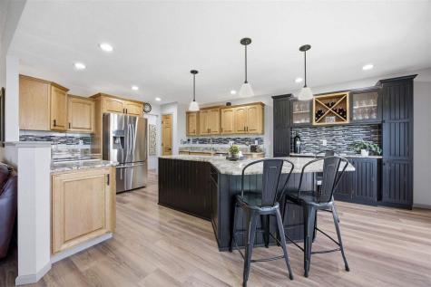 407 Wildflower Drive Fairfax IA 52228