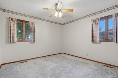 515 E 11th Street Washington IA 52353