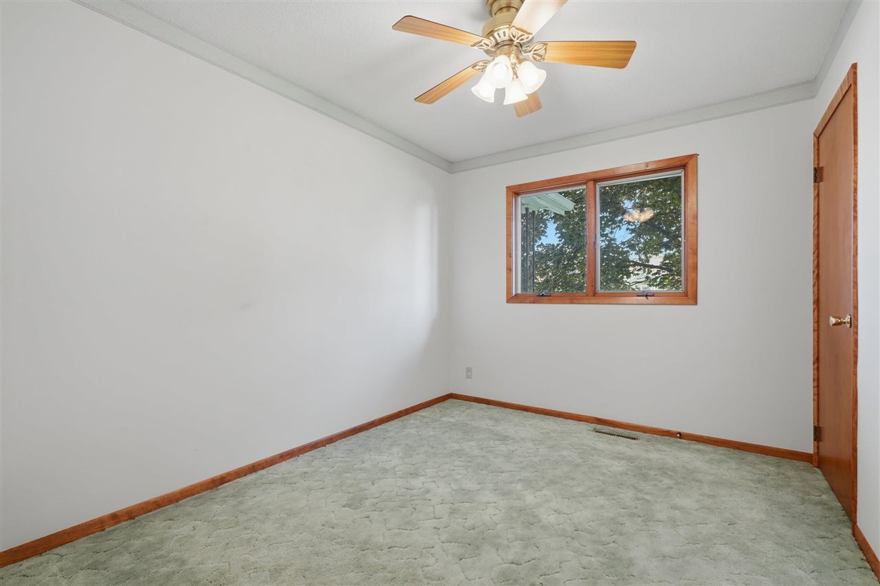 515 E 11th Street Washington IA 52353