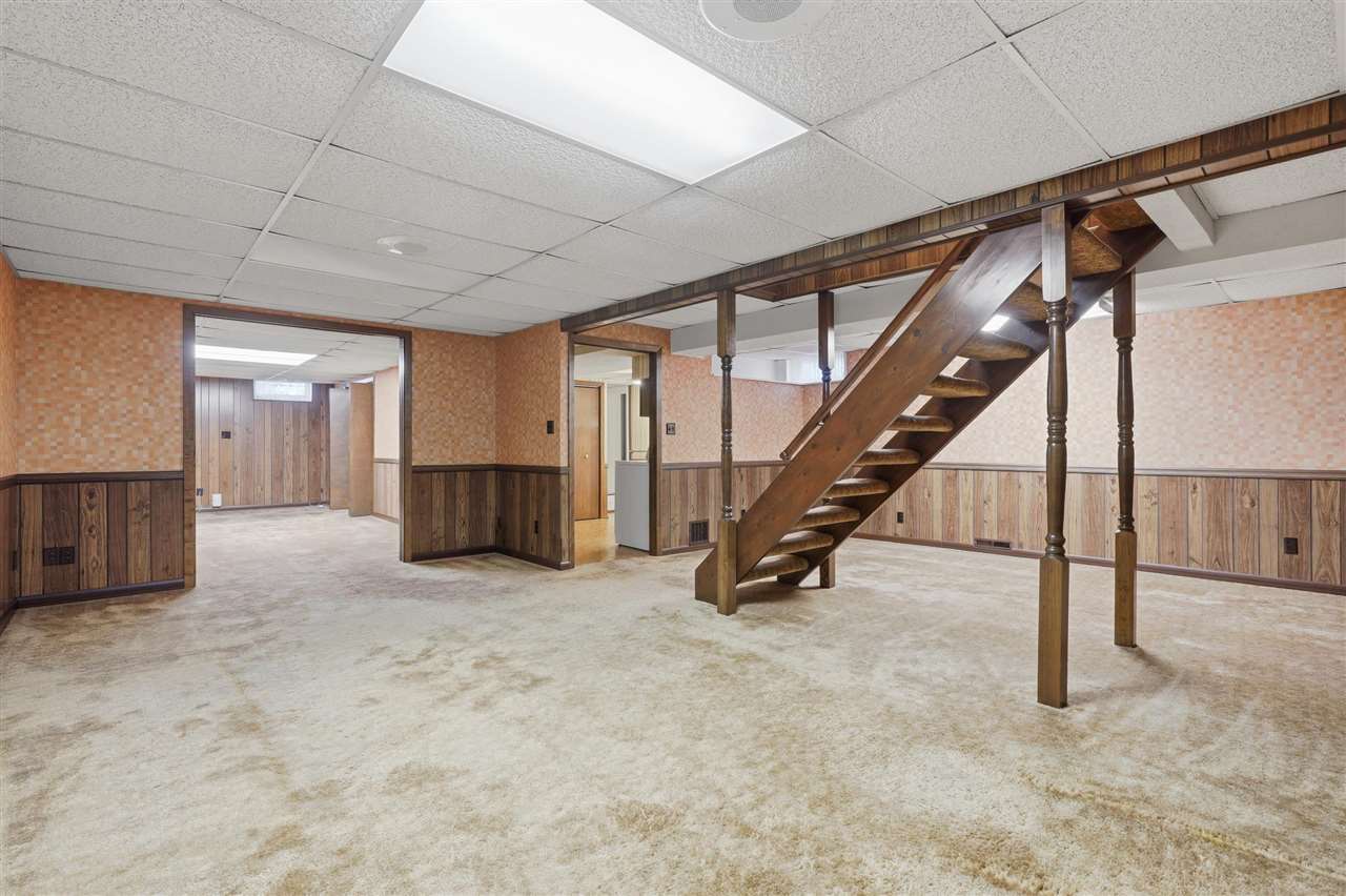 515 E 11th Street Washington IA 52353