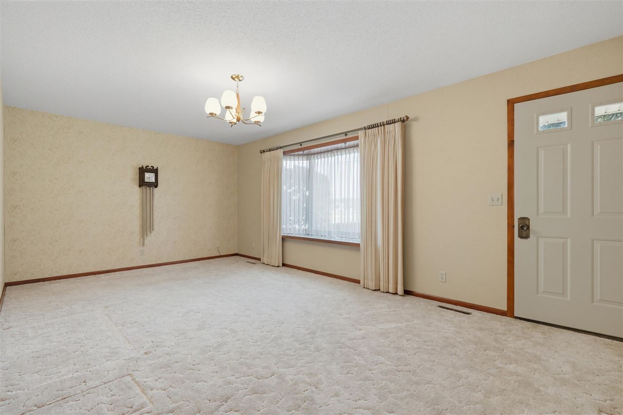 515 E 11th Street Washington IA 52353