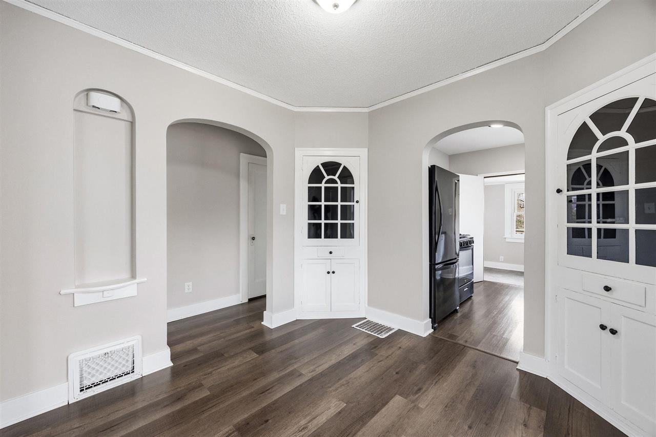 1217 Memorial Drive SE Cedar Rapids IA 52403