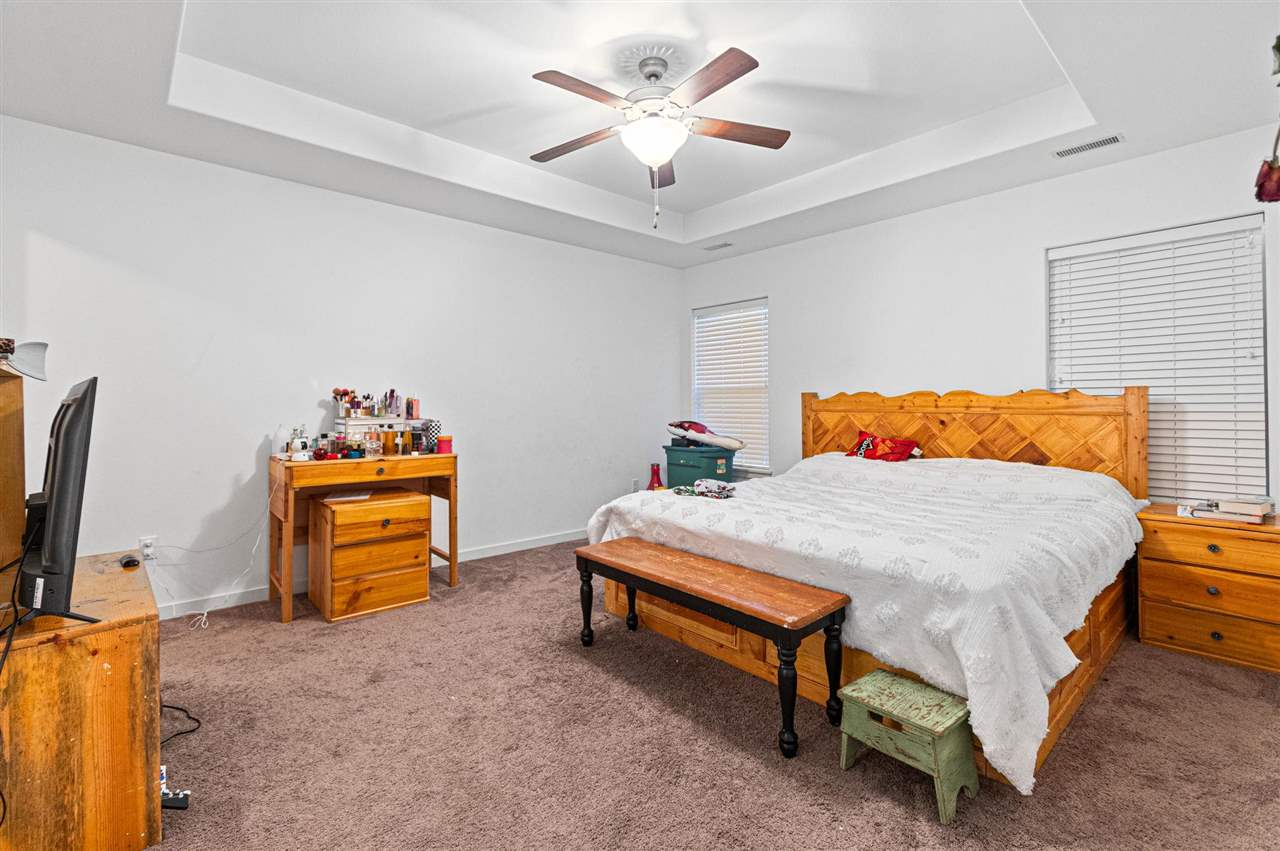 323 Sunset Place North Liberty IA 52317