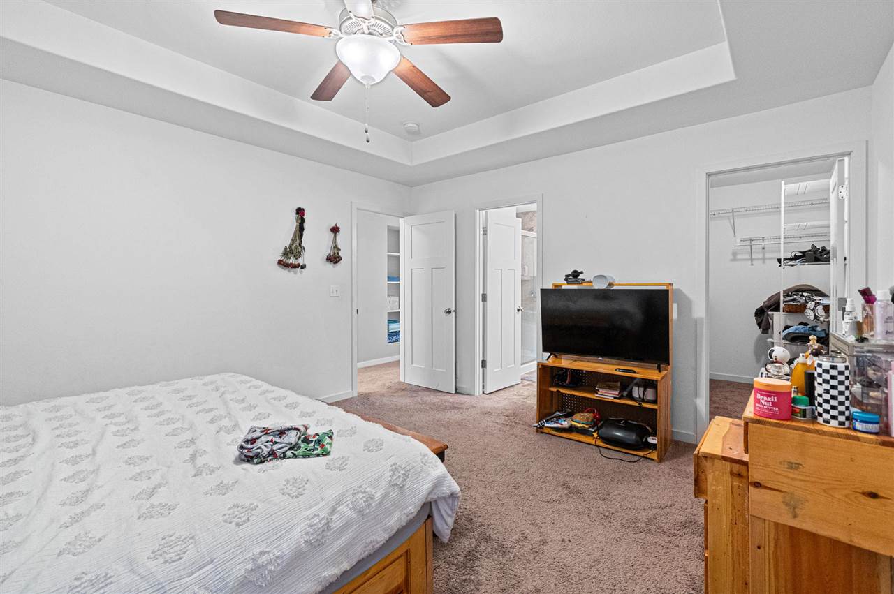 323 Sunset Place North Liberty IA 52317