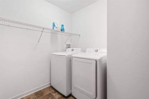 323 Sunset Place North Liberty IA 52317