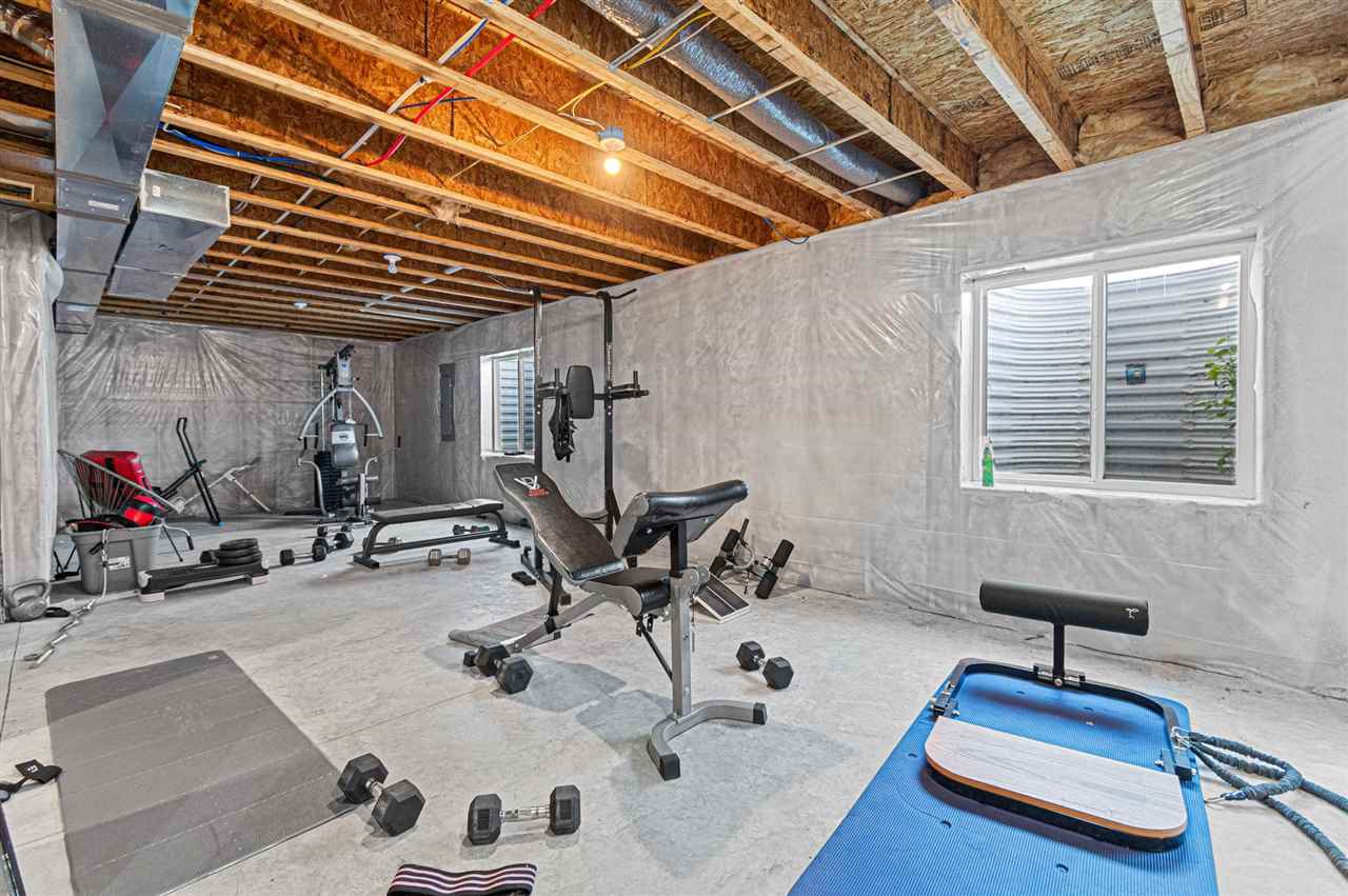 323 Sunset Place North Liberty IA 52317