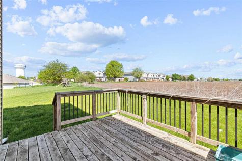 323 Sunset Place North Liberty IA 52317