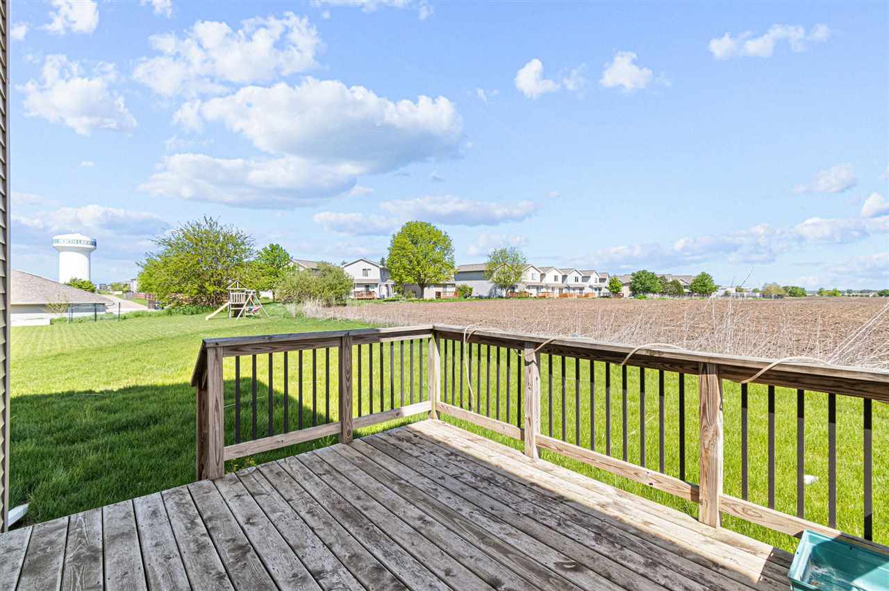 323 Sunset Place North Liberty IA 52317