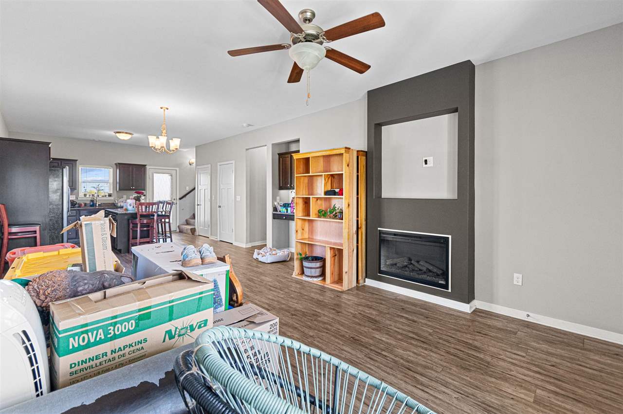 323 Sunset Place North Liberty IA 52317