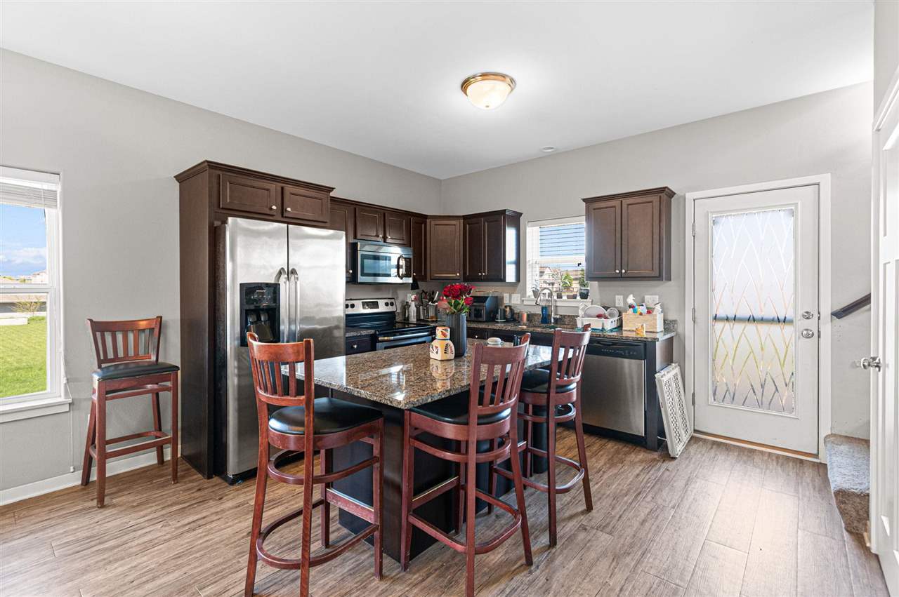 323 Sunset Place North Liberty IA 52317