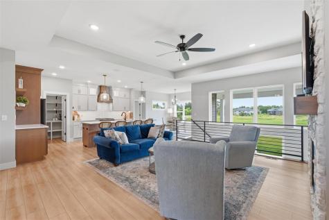 3008 Prairielight Court Hiawatha IA 52233