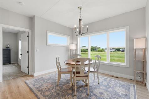 3008 Prairielight Court Hiawatha IA 52233