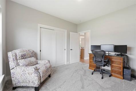 3008 Prairielight Court Hiawatha IA 52233