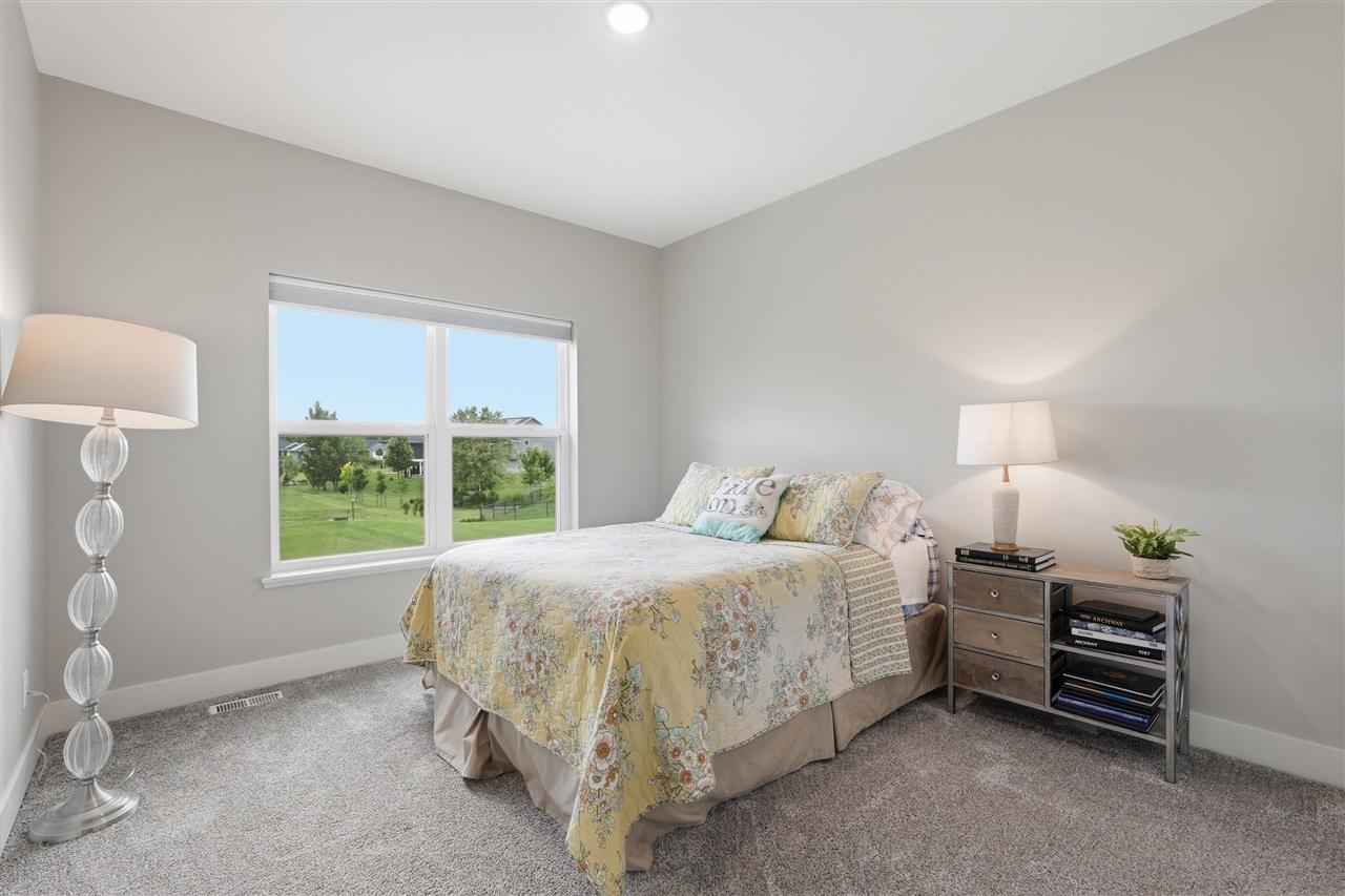 3008 Prairielight Court Hiawatha IA 52233