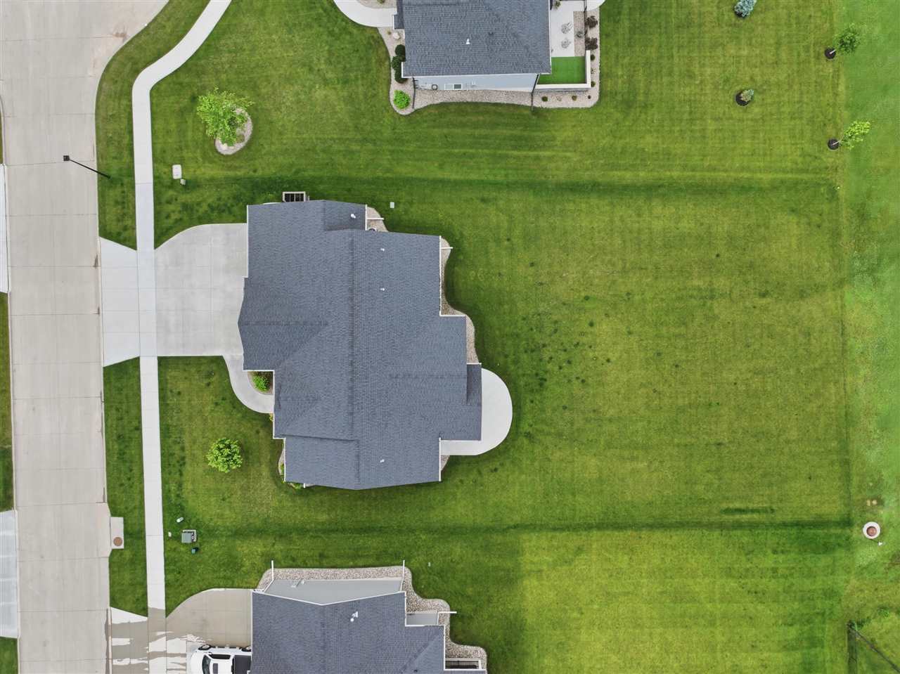 3008 Prairielight Court Hiawatha IA 52233