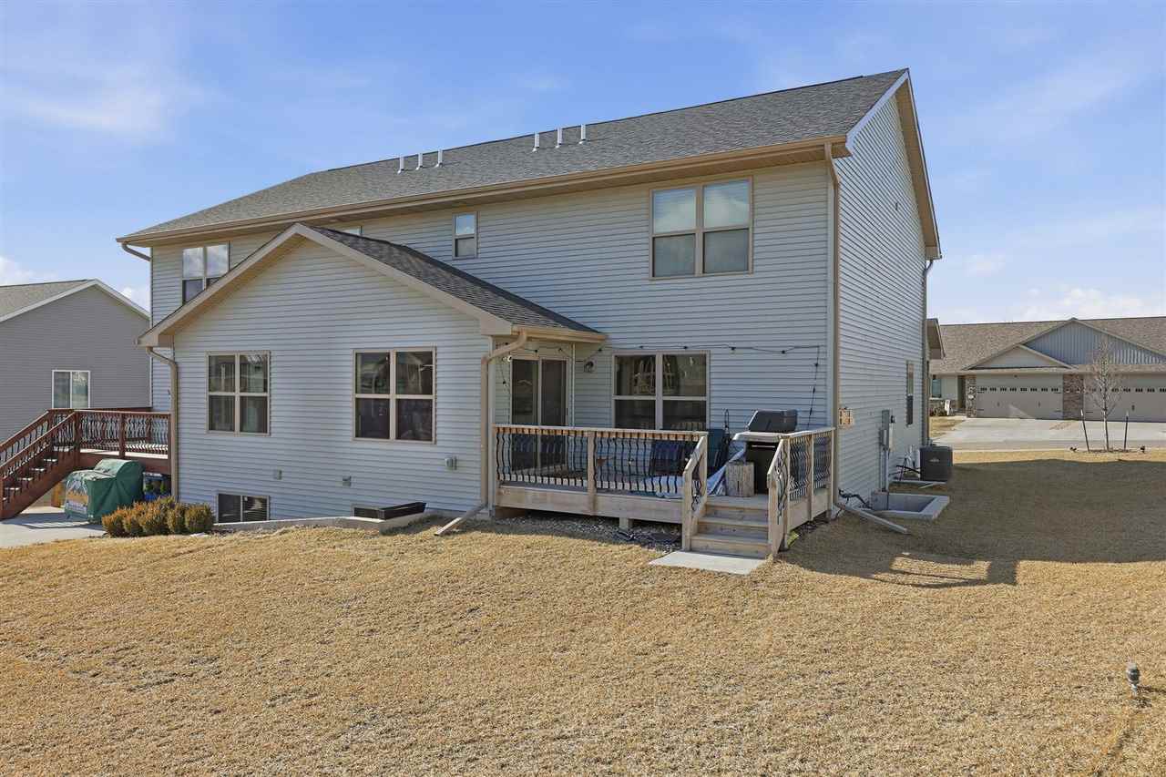 712 Hillside Drive Tiffin IA 52340