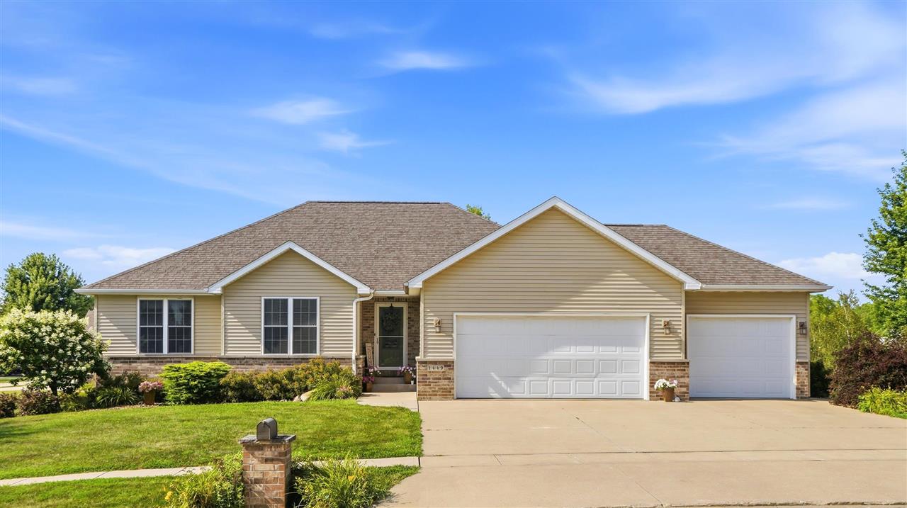 1449 Ridgeview Court Washington IA 52353