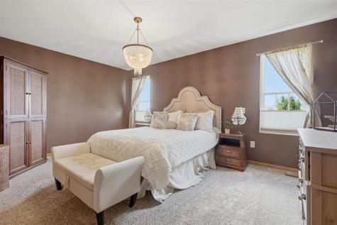 1449 Ridgeview Court Washington IA 52353