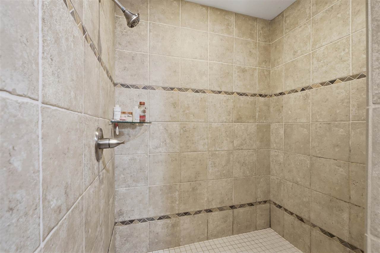 1449 Ridgeview Court Washington IA 52353