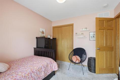 1449 Ridgeview Court Washington IA 52353