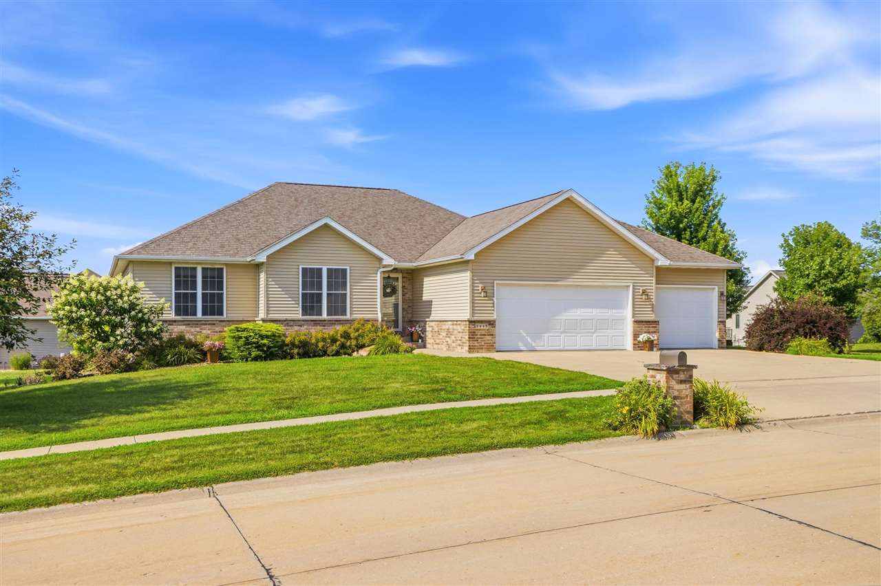 1449 Ridgeview Court Washington IA 52353