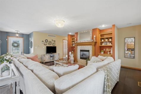 1449 Ridgeview Court Washington IA 52353