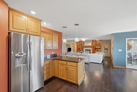 1449 Ridgeview Court Washington IA 52353