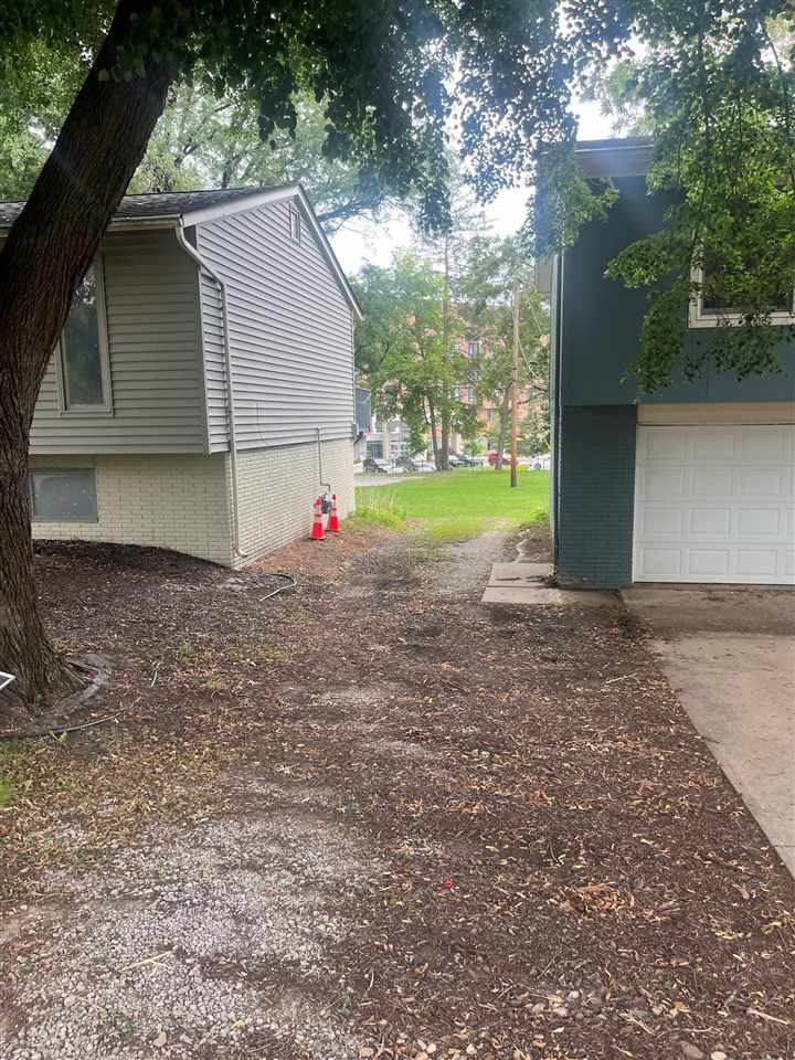 58 Olive Court Iowa City IA 52246