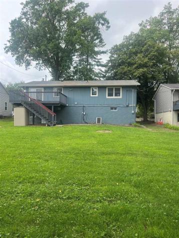 58 Olive Court Iowa City IA 52246