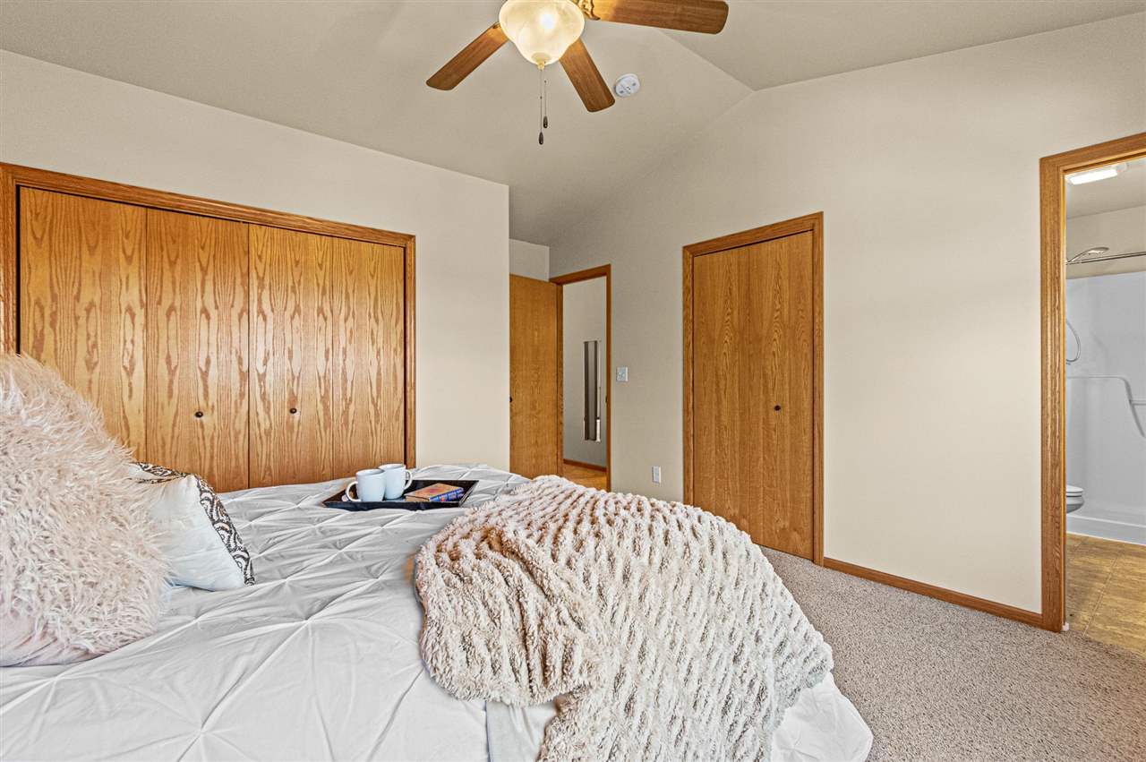 1455 Ozark Ridge Coralville IA 52241