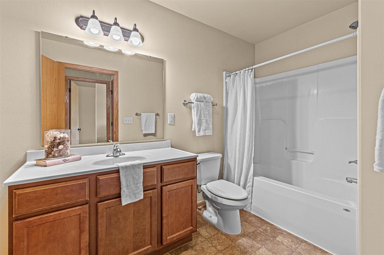 1455 Ozark Ridge Coralville IA 52241