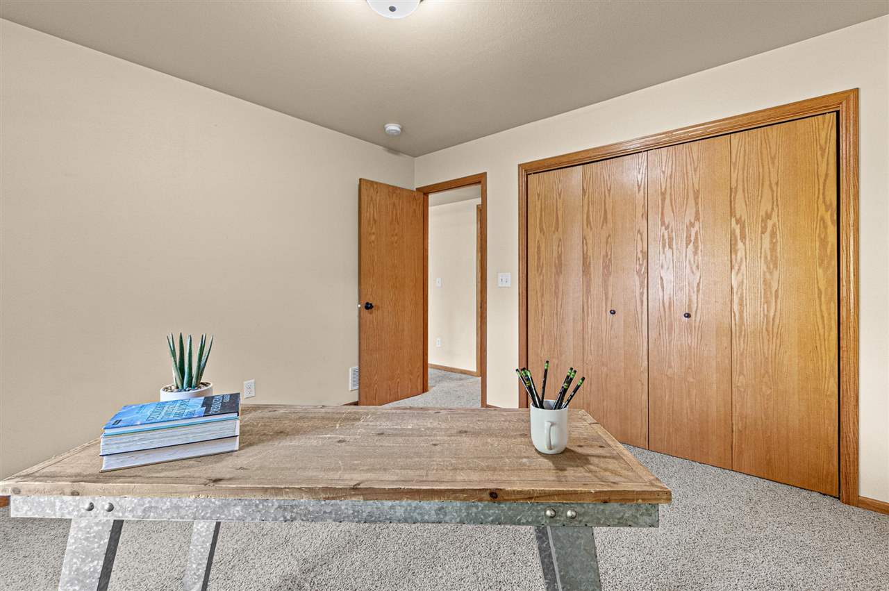 1455 Ozark Ridge Coralville IA 52241