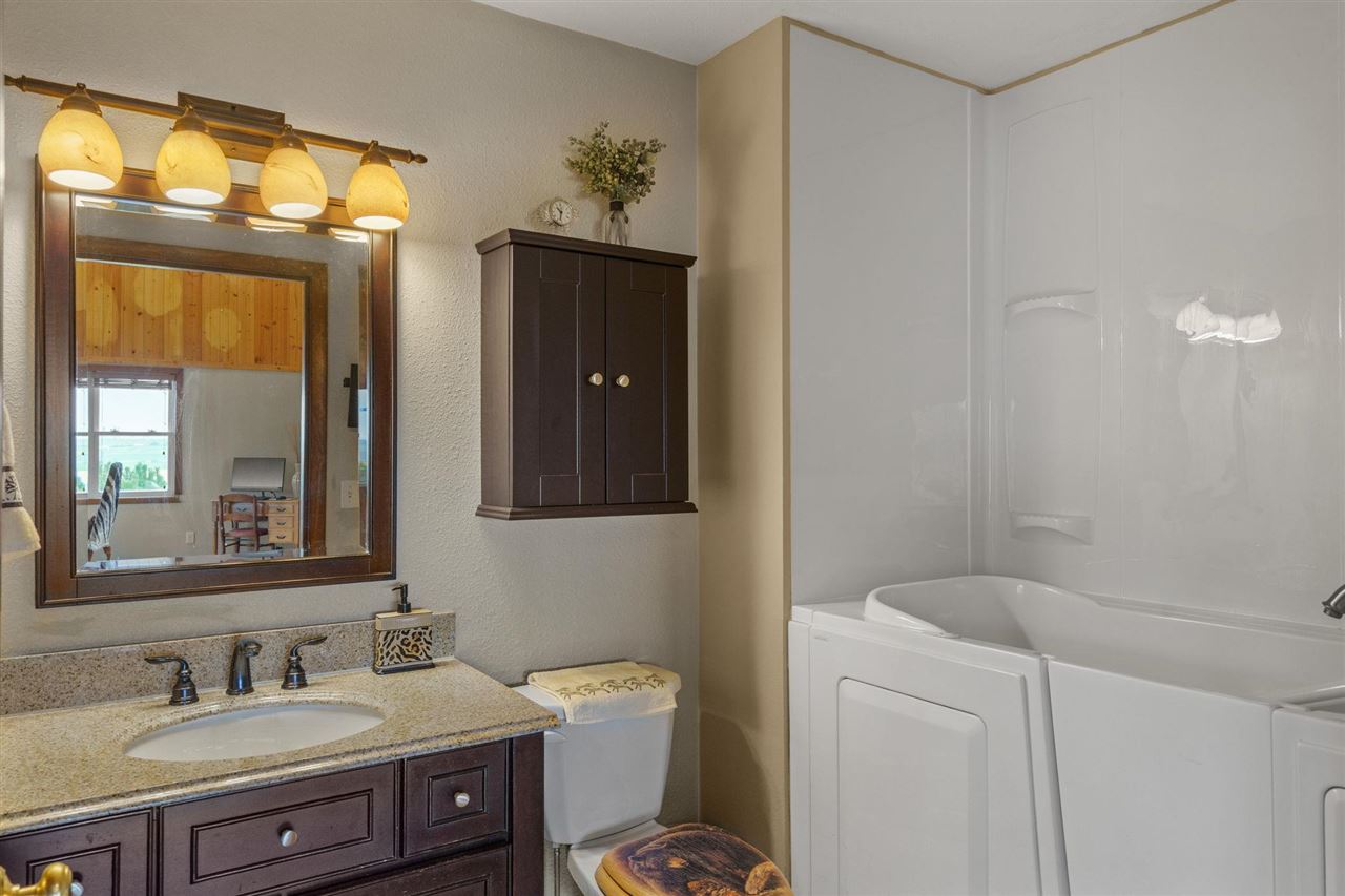 9996 W Avenue Columbus Junction IA 52738-0000