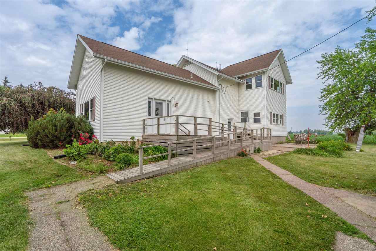 9996 W Avenue Columbus Junction IA 52738-0000